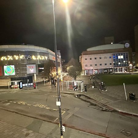 Luton Town Centre Apartment Екстер'єр фото